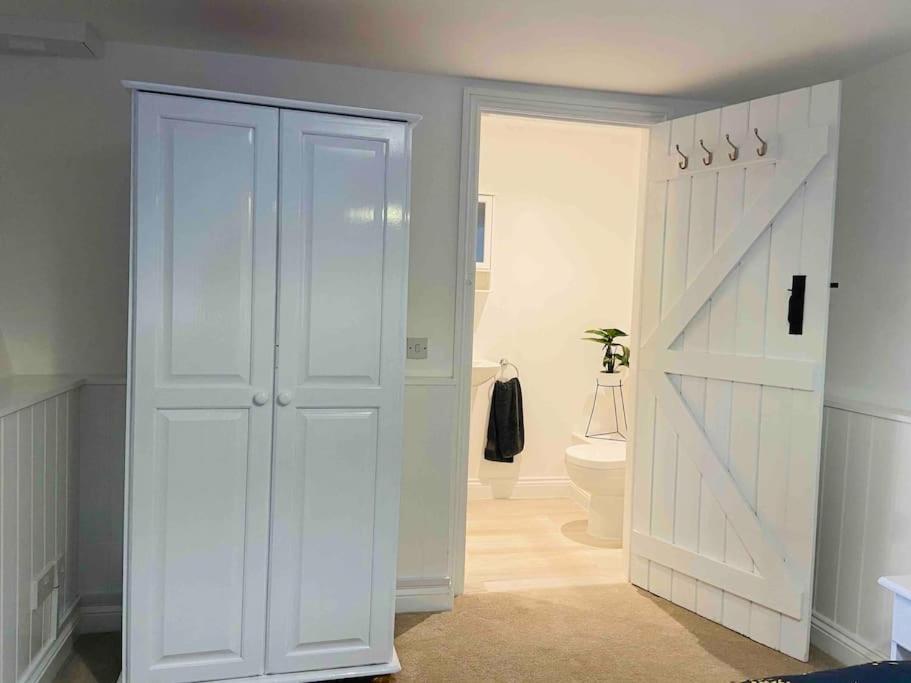 The Mill Stylish Rural Apartment With Beautiful Views Welsh Newton Common Luaran gambar