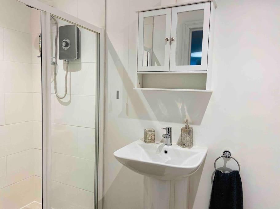 The Mill Stylish Rural Apartment With Beautiful Views Welsh Newton Common Luaran gambar